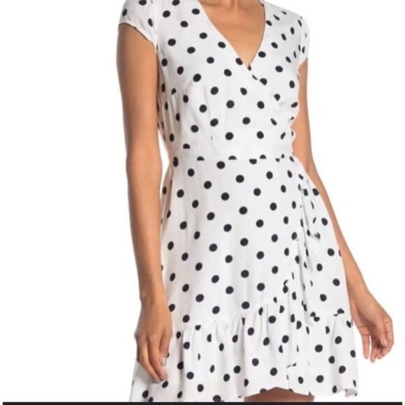 J. Crew Ruffle Front Faux Wrap Mini Dress in White Polka Dot Size 2 NWT - Picture 1 of 10